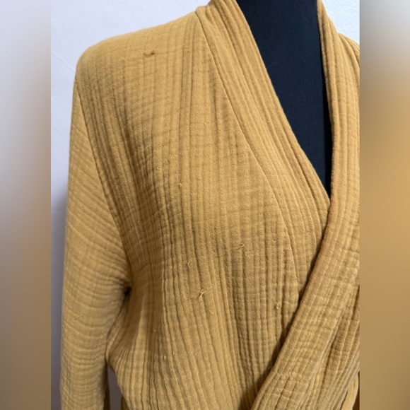 Mustard Yellow Textured Robe Parachute small - Picture 2 of 5